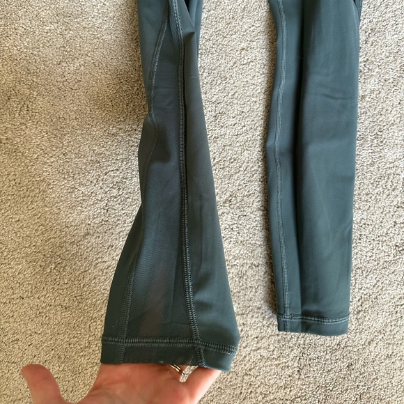 Lululemon Train Times 7/8 Pant *25" Sea Steel Size 4 - Picture 7 of 10